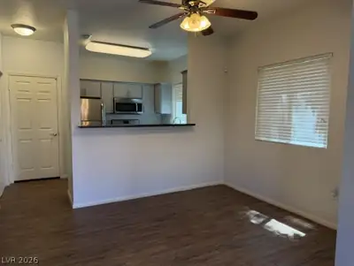 5250 South Rainbow Boulevard 2138, Las Vegas, NV 89118 Dining Area