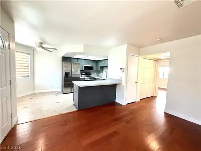 920 Rockview Drive 101 Living Room
