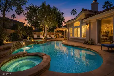 1892 Woodhaven Drive Henderson, NV 89074