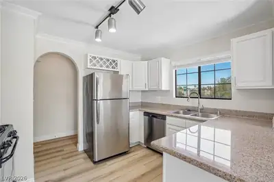 2700 North Rainbow Boulevard 2136, Las Vegas