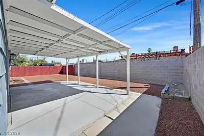 6225 McAllister Avenue, Las Vegas, NV 89107 Patio
