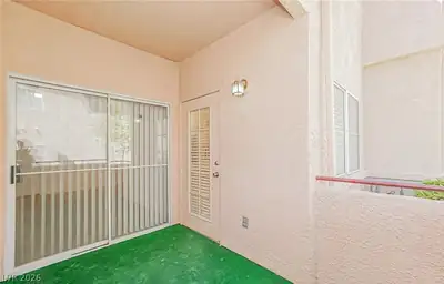 5225 West Reno Avenue 122 Patio