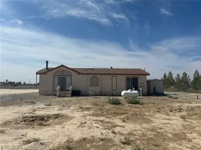 2340 West Bell Vista Avenue, Pahrump, NV 89060 