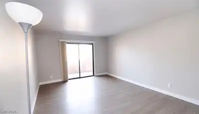 3151 Soaring Gulls Drive 2199 Living Room