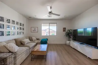 10807 Niobrara Avenue, Las Vegas, NV 89166 Living Room