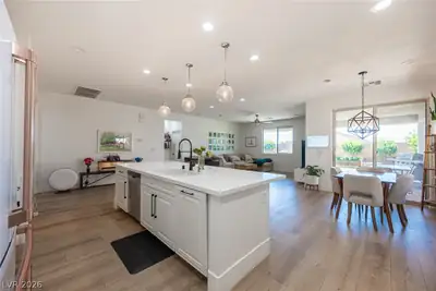 10807 Niobrara Avenue, Las Vegas, NV 89166 Kitchen