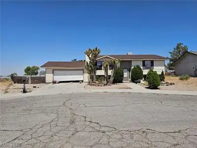 1610 Shadscale Court, Tonopah