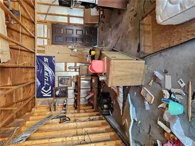 1610 Shadscale Court, Tonopah, NV 89049 Garage