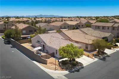 138 Cooks Creek Court, Las Vegas