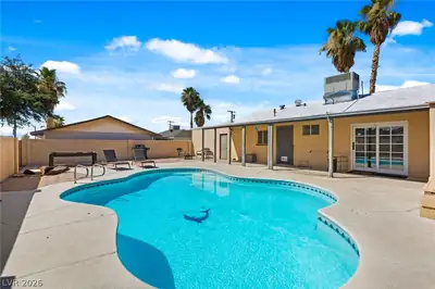 115 Ivy Street, Henderson, NV 89015 Pool