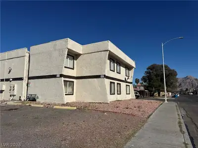 1705 Breckenwood Court, Las Vegas, NV 89115 Side of Structure