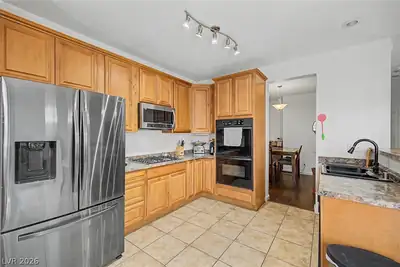 5924 Moondance Court, Henderson, NV 89011 Kitchen