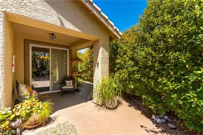 328 Autumn Palace Court, Las Vegas, NV 89144 Patio
