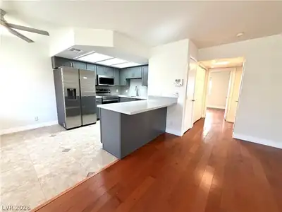 920 Rockview Drive 101 Kitchen