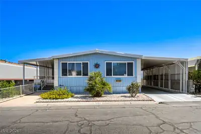 5107 Royal Avenue 235, Las Vegas