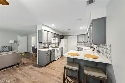 700 Capri Drive 37B Kitchen