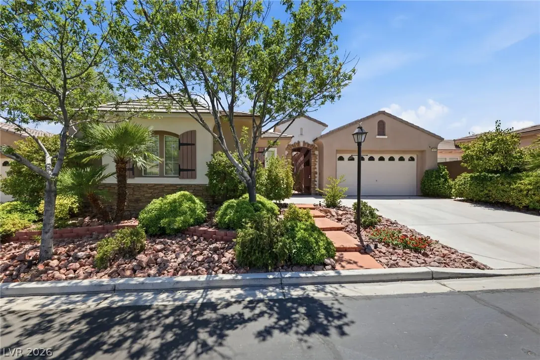 10545 Garden Light Drive, Las Vegas, NV 89135
