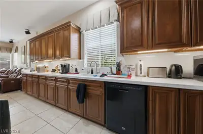 10545 Garden Light Drive, Las Vegas, NV 89135 Kitchen