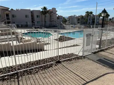 1964 Las Palmas Lane 244 Pool