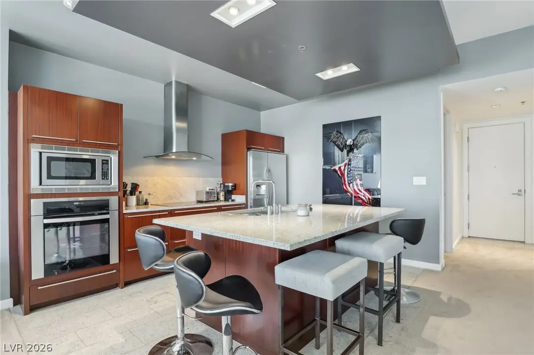 4471 Dean Martin Drive 2605
