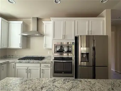 967 Whitworth Avenue Kitchen