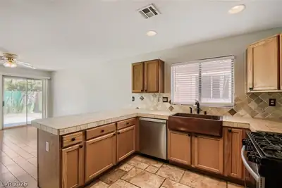 11022 Zampino Street Kitchen