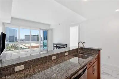 4575 Dean Martin Drive 2101 Kitchen