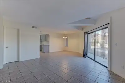 1652 Marathon Drive, Las Vegas, NV 89108 Living Room
