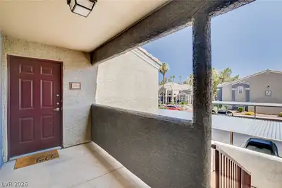 5055 West Hacienda Avenue 2004, Las Vegas