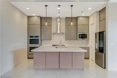 378 Old Erie, Henderson, NV 89011 Kitchen