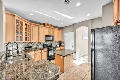 1164 Evergreen Cove Street Kitchen
