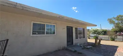 2205 East Webb Avenue Front of Structure