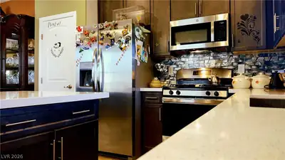 307 Crescent Verse Street 