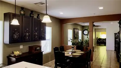 307 Crescent Verse Street 