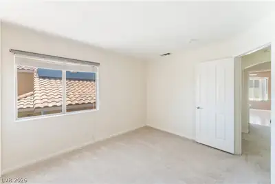 8872 Chapman Point, Las Vegas, NV 89129 Bedroom