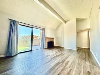 4351 Gannet Circle 162 Living Room