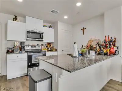 7952 Fields Forever Avenue Kitchen