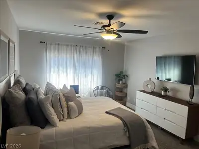 8476 Sewards Bluff Avenue Bedroom