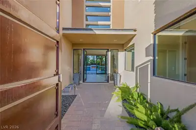 64 Grey Feather Drive, Las Vegas, NV 89135 Entrance Foyer