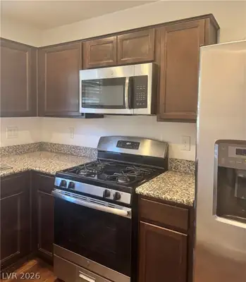 1892 Via Del Rey Court, Las Vegas, NV 89115 Kitchen