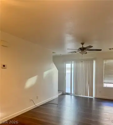 1892 Via Del Rey Court, Las Vegas, NV 89115 Living Room