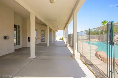 4465 North Campbell Road Patio