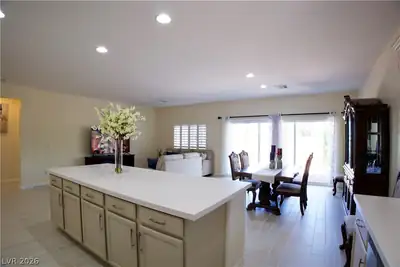 5730 East La Campana Drive Dining Area