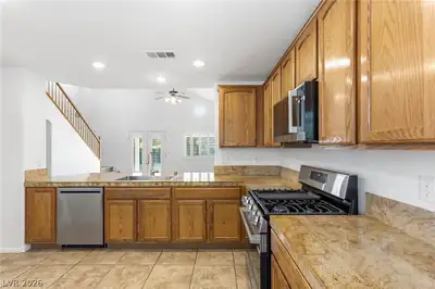 7919 Villa Salsa Avenue, Las Vegas, NV 89131 Kitchen