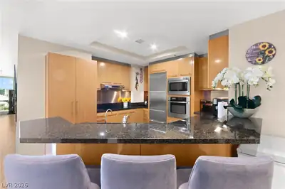 2700 Las Vegas Boulevard 1408 Kitchen
