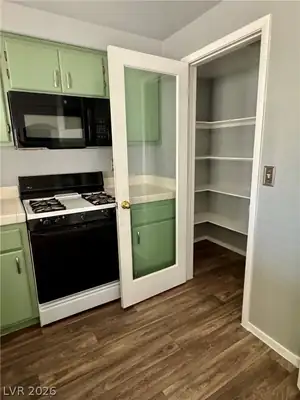 6201 East Lake Mead Boulevard 223, Las Vegas, NV 89156 Kitchen