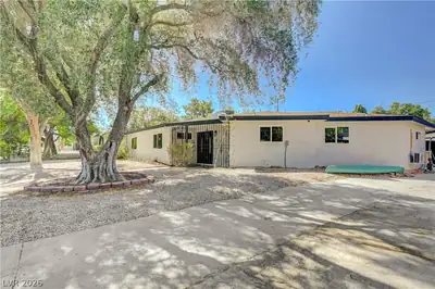 4412 Denia Circle, Las Vegas, NV 89108 Front of Structure