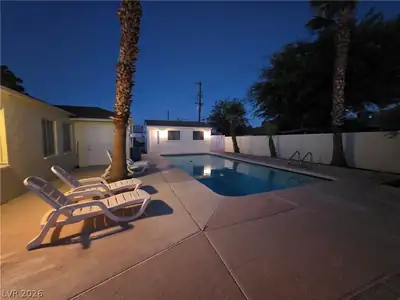 4219 Fulton Place, Las Vegas, NV 89107 Pool