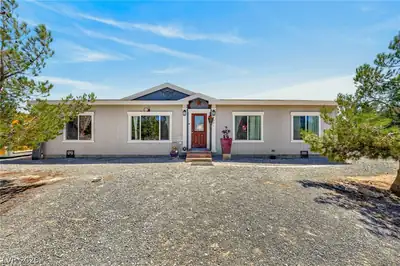 4031 East Cheyenne Way, Pahrump