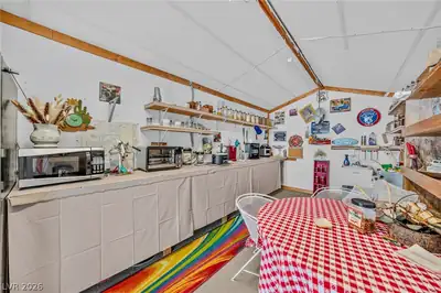 4031 East Cheyenne Way Dining Area